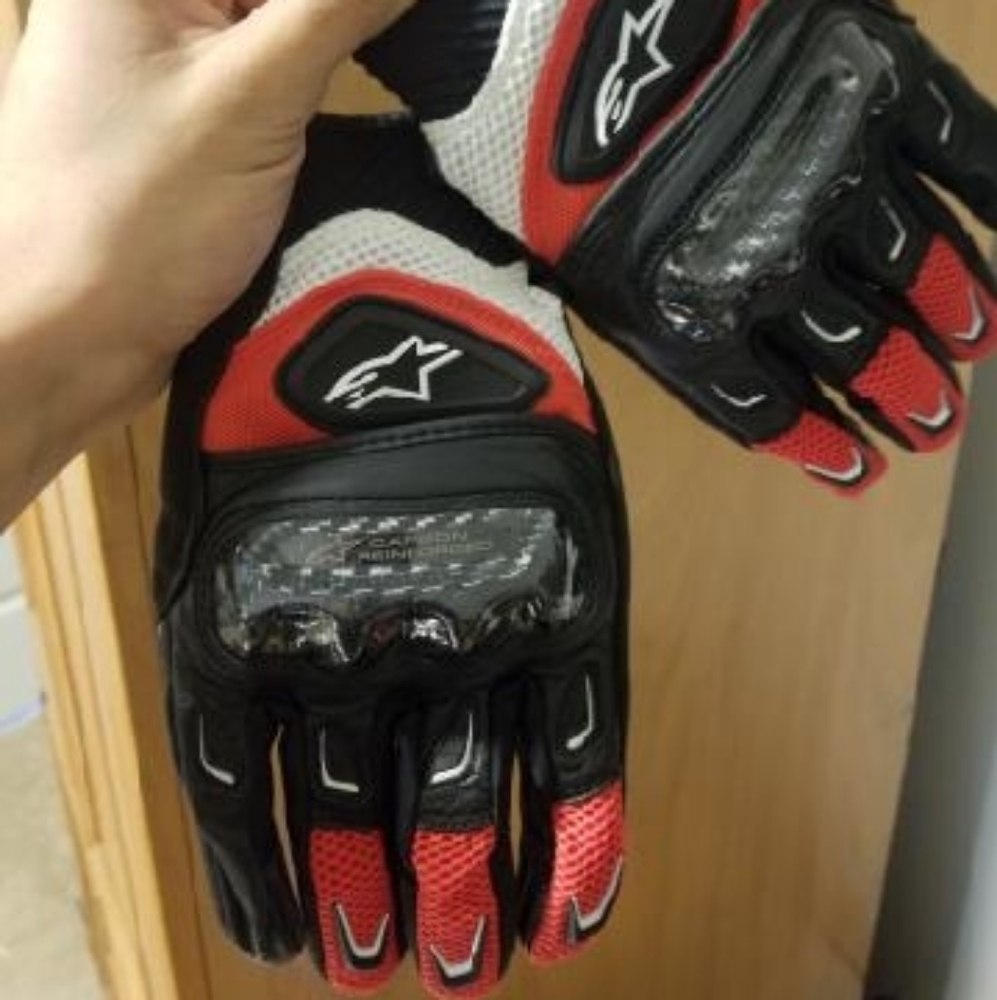 Motorcycle gloves 🧤 - Picture 2 of 2